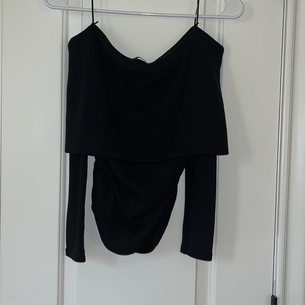 Black off shoulder warm long sleeve top